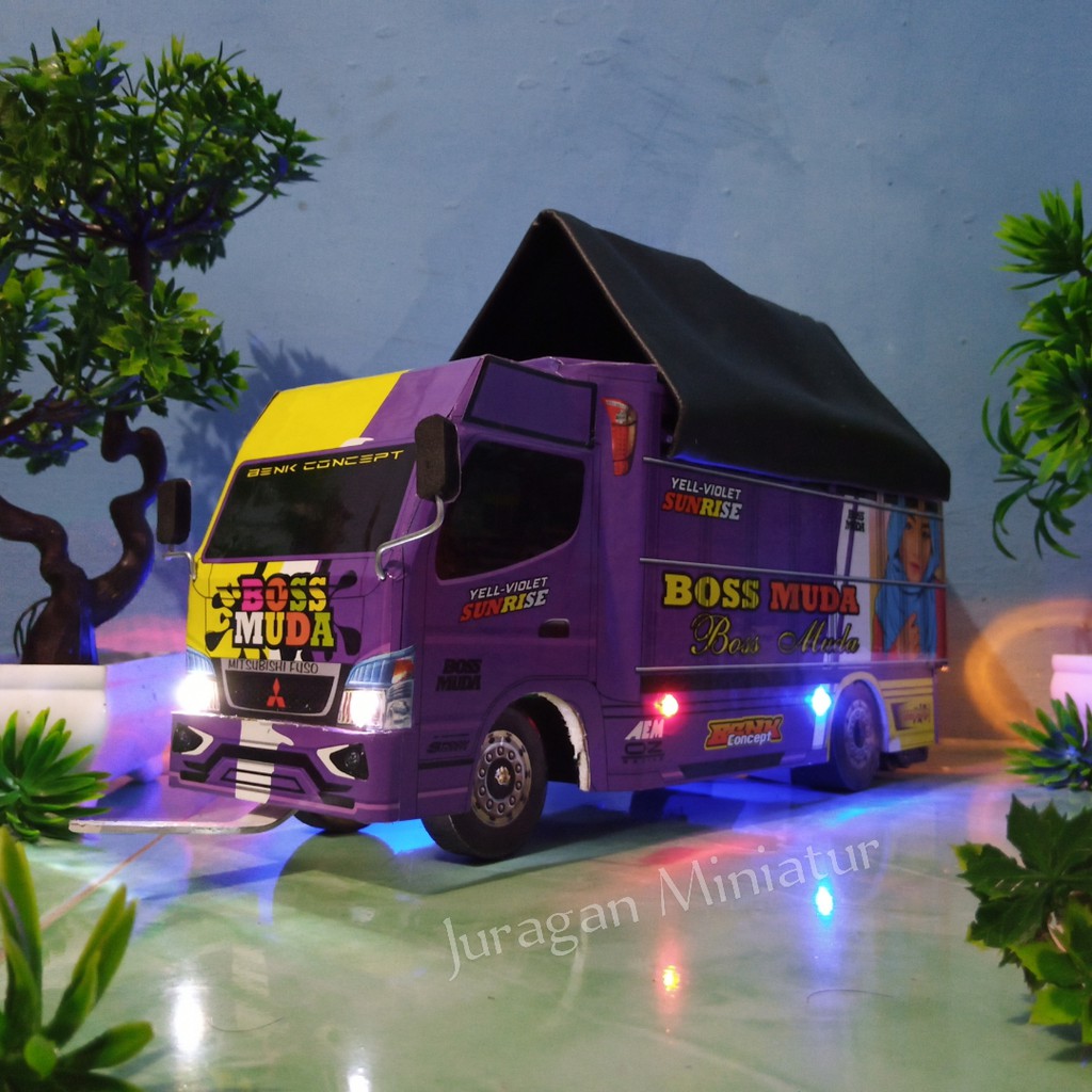 Miniatur truk oleng KAYU ASLI + Triplex MELAMITO BLOCKTAB KUAT+lampu+ terpal+bonus 2.pcs BATRAI
