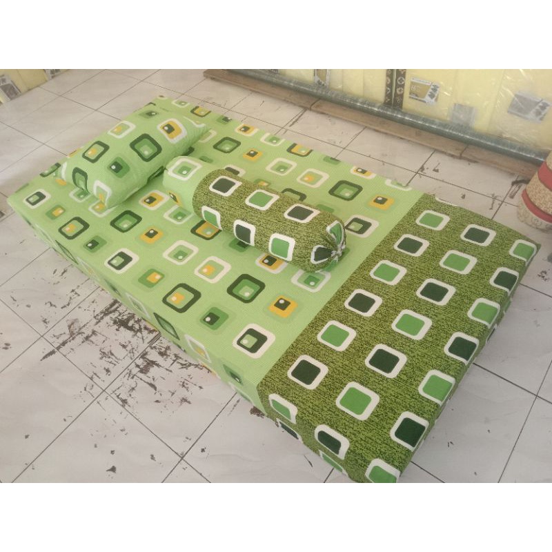 SPREI KATUN BERKARET SIAP PAKAI