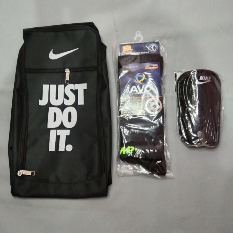 PAKET 3 ISTIMEWA SEPAK BOLA &amp; FUTSAL