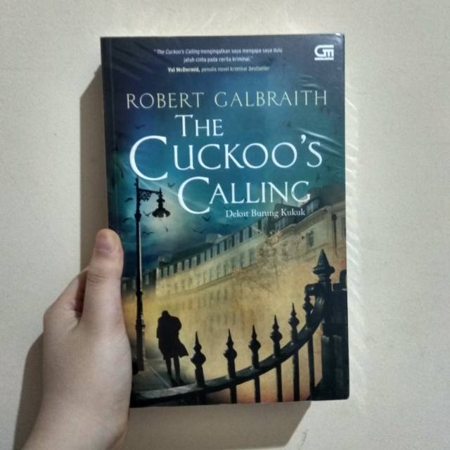 Novel the cuckoo's calling cover lama