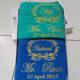 Handuk couple handuk wedding plus box gratis bordir nama Handuk couple handuk wedding plus box gratis bordir nama