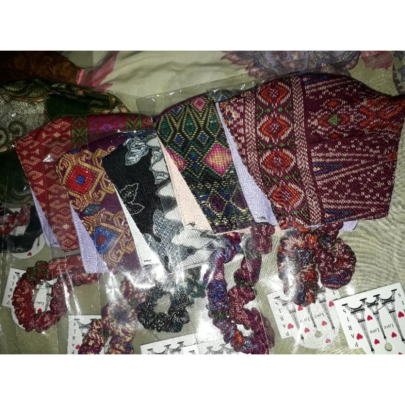 Masker Hijab motif Batik tali Karet