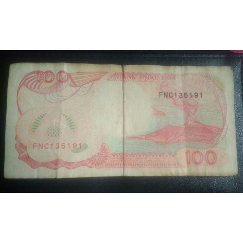 Uang Kuno 100 Rp (1992) Indonesia