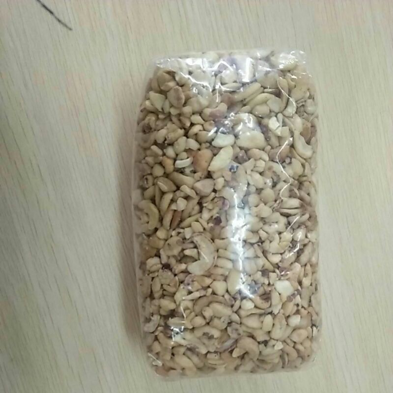 

Kacang mede patahan 1 kg 42.000