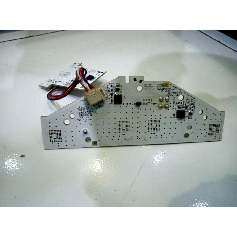 

LEDvario125cc