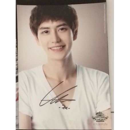 SALE OFFICIAL SMTOWN BROMIDE SUPER JUNIOR KYUHYUN SIGNED AUTOGRAPHED ORIGINAL SUJU SJ KPOP