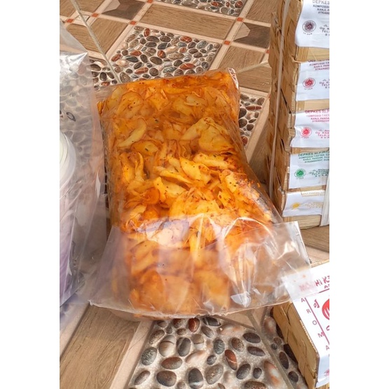 

Kripik Padang daun Limau, made in Sukabumi