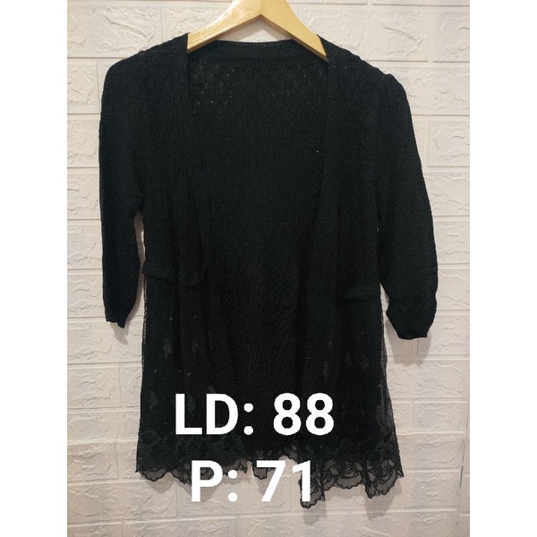 Thrift Cardigan Rajut dan Atasan Wanita (Preloved) (008)-13