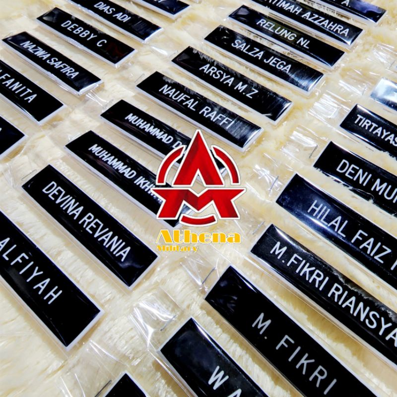 Grafir Nama Dada Name Tag Papan Nama Dada 2cm x 8cm Peniti Bahan Gravo Custom Nama Dada