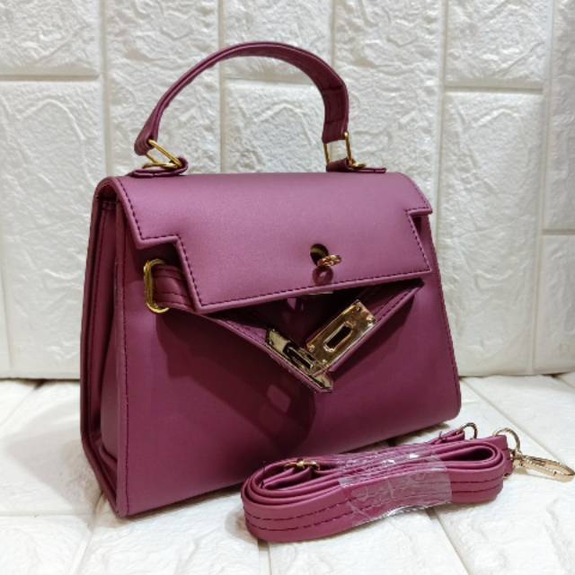 TAS ELEGAN /TAS KERJA WANITA/TAS PESTA