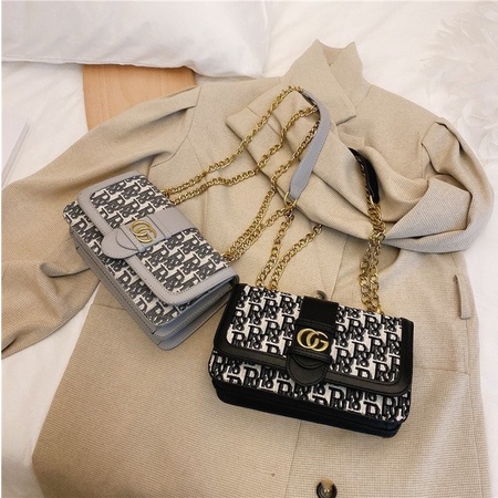 246, tas selempang wanita import fashion tas slingbag wanita terkiniian cantik best seller terlaris dan termurah fashion wanita terbaikk