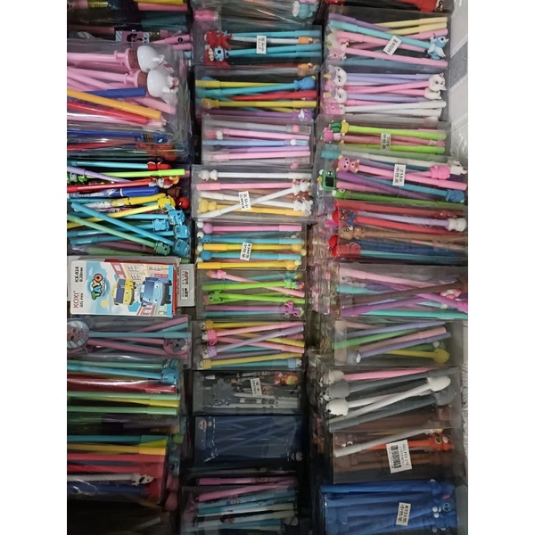 

Cuci Gudang / pulpen gel Karakter / pulpen / pulpen Karakter / pulpen gel karakter 1box isi 12pcs