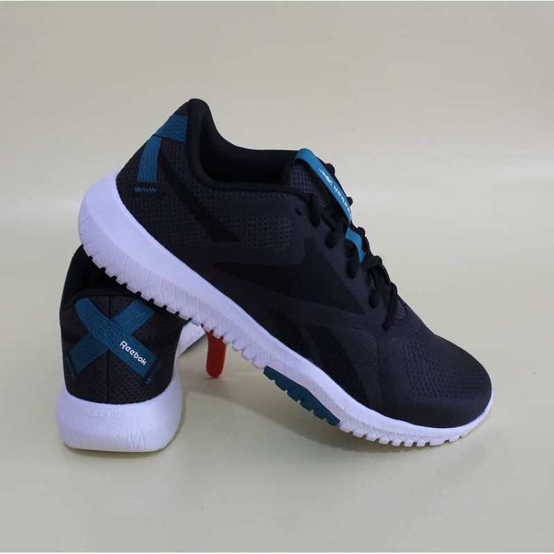 Sepatu Sneakers || Reebok Original