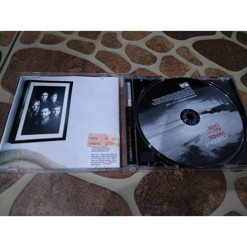 KASET CD ORIGINAL MAROON5 BARANG JADUL BARANG UNIK BARANG ANTIK