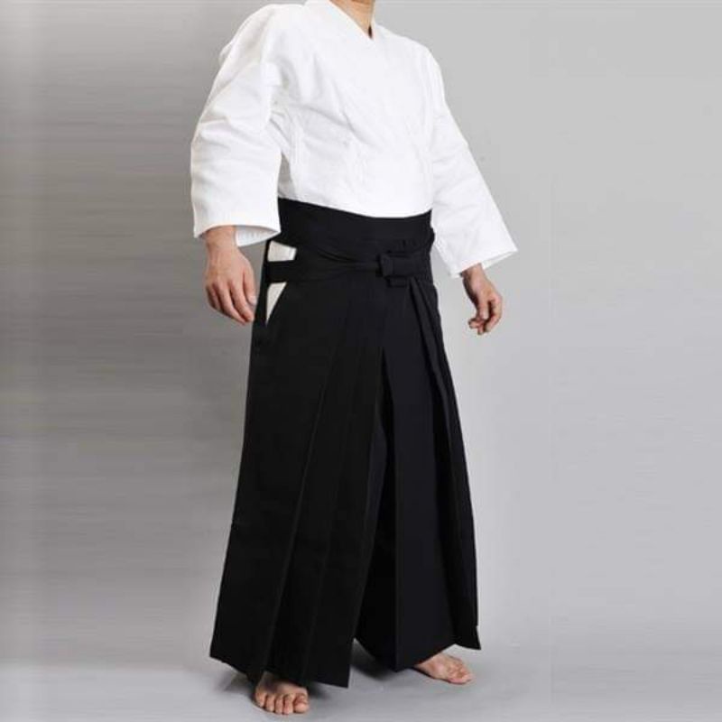 HAKAMA, CELANA TRADISIONAL JEPANG BAHAN NAGATA JAPAN DRILL