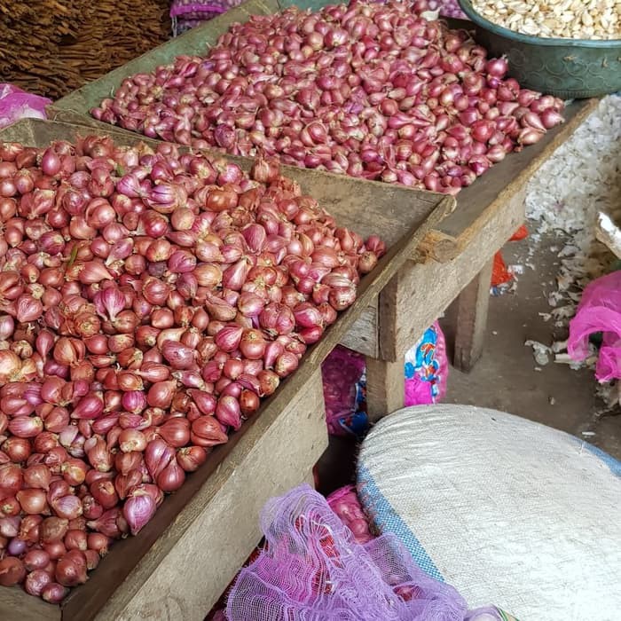 

BAWANG MERAH KERING BREBES