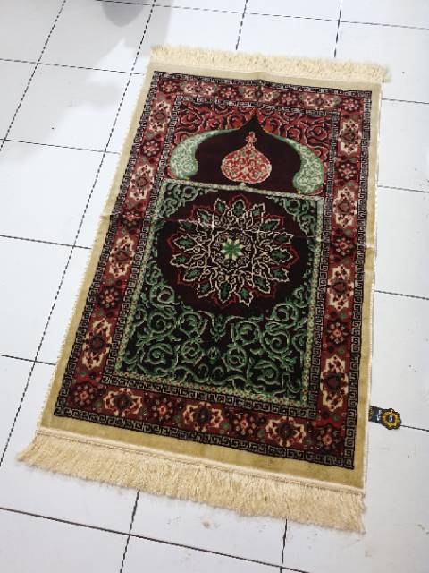 Sajadah Wangi Oleh Oleh Haji Yakar Turkiye Jumbo / Sajadah Harum