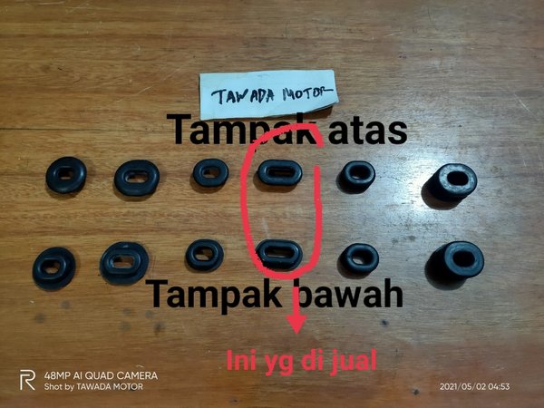 KARET BODI BODY GROMET OVAL PANJANG