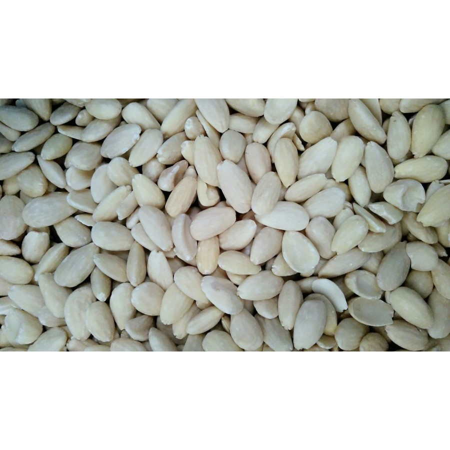 

Raw Almond Blanced 500gram / Kacang Almond Blanced Mentah