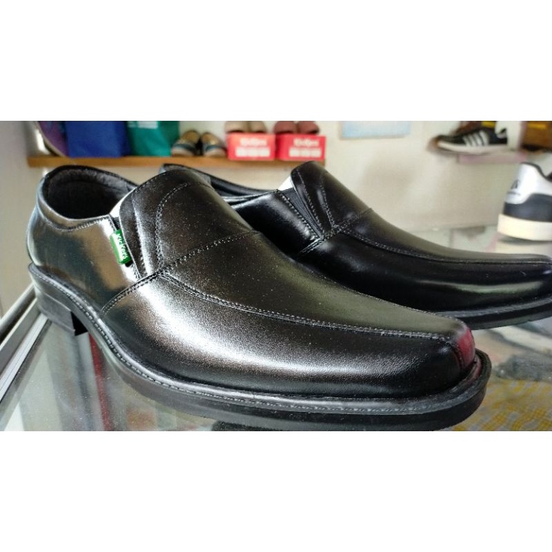 sepatu pantofel pria jumbo size 44,45,46,47