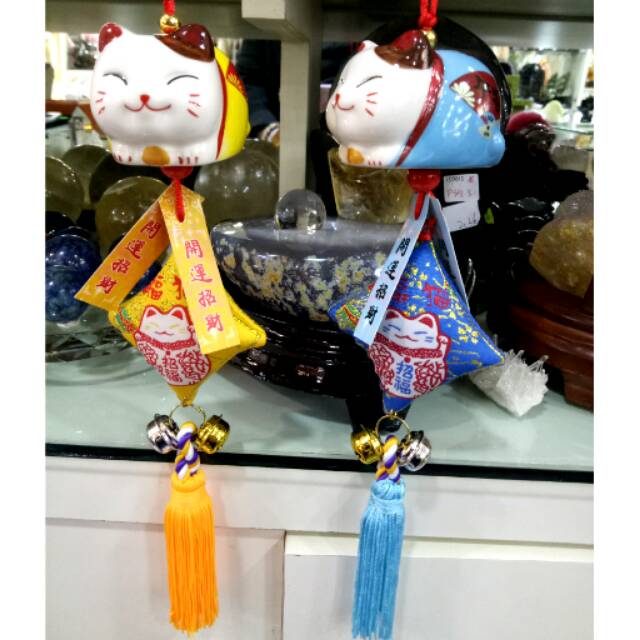 Gantungan Lucky cat /manekineko /Lonceng angin /fung ling neko /souvenir /kado /hiasan mobil /gift