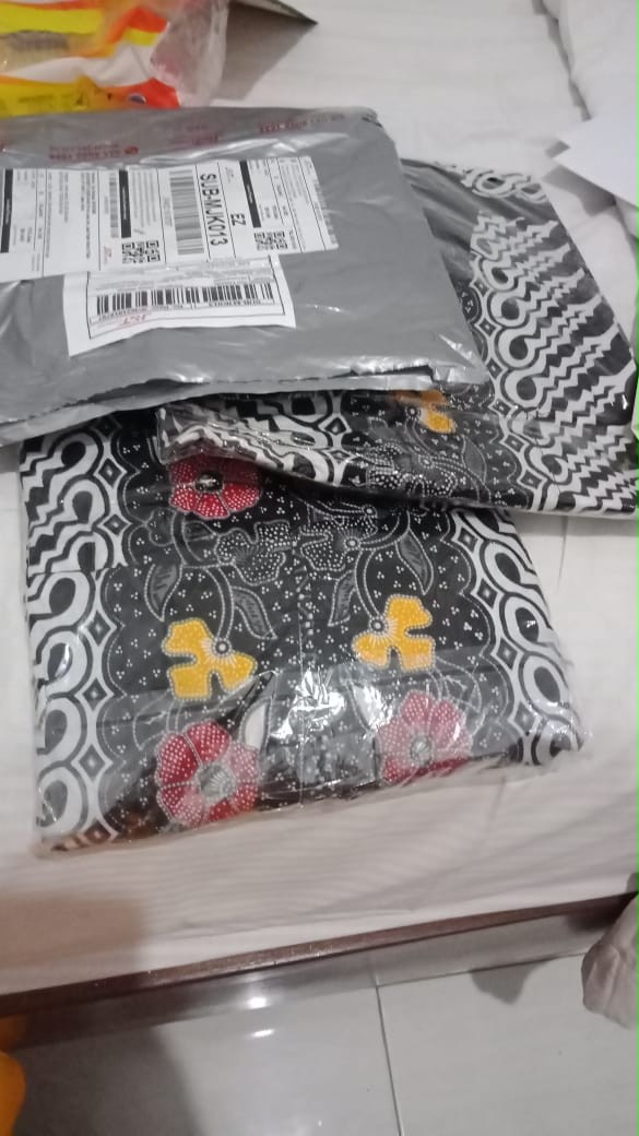 Sarimbit/couple Batik Modang Bunga Terbaru Baju Kondangan Dan Baju Pesta Termurah