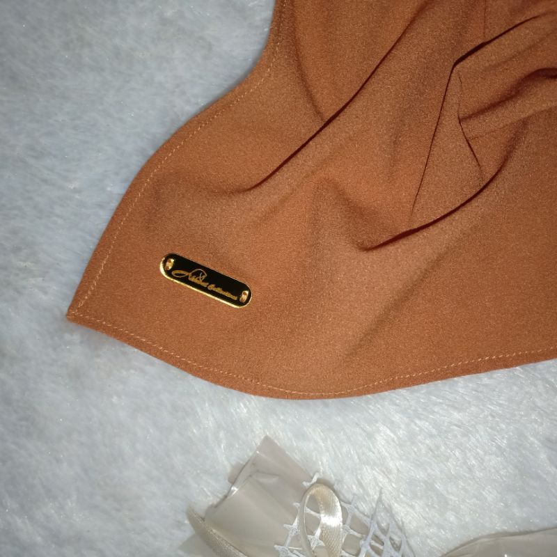 AKHWAT COLLECTIONS | PASHMINA DIAMOND CREPE ITALIANO 200X70 CM | FREE GIFT | JUMBO | PASHMINA VIRAL-Ginger