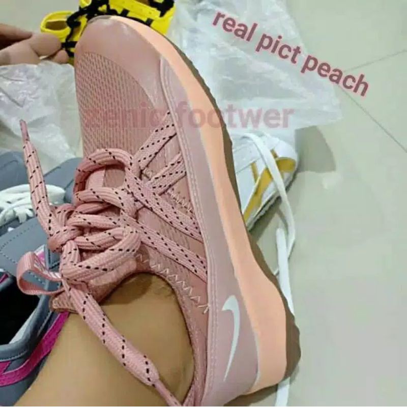 SEPATU WANITA AEROBIK/SENAM/ZUMBA