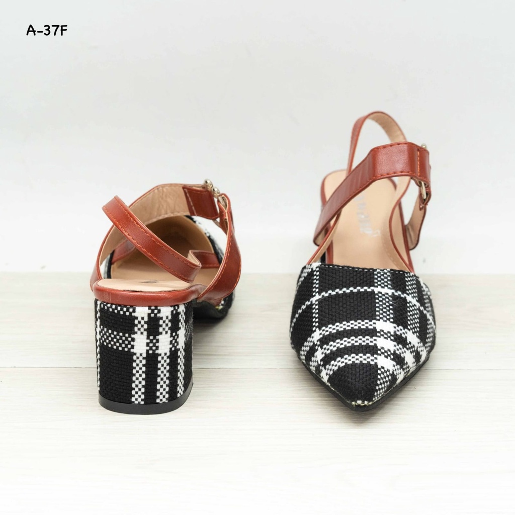 SEPATU CEWEK HEELS FASHION A37F