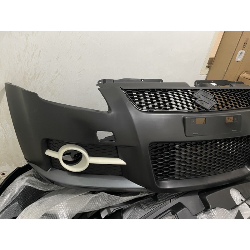 Bumper depan + cover foglamp swift GT2 2005 - 2012 original