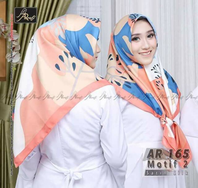 Hijab Arrafi kode Ar 165 segi4 motif 2 by Arrafi...