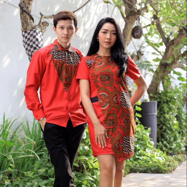 Batik Couple Kemeja dan Dress Merah M L XL XXL