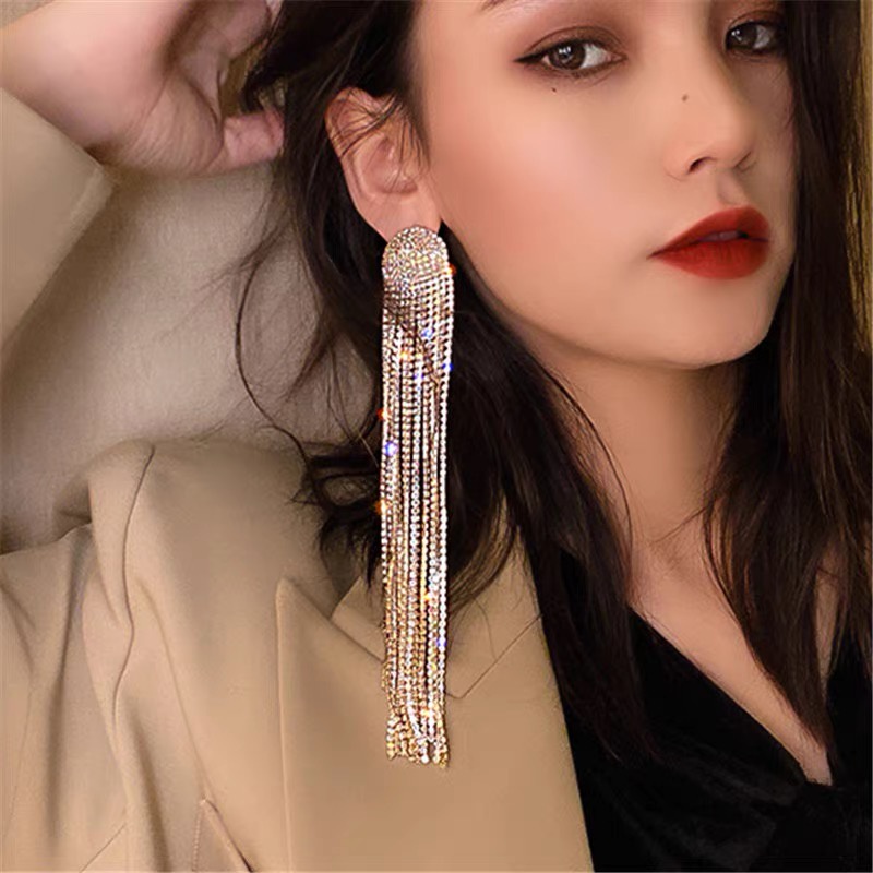 Deartiara Anting Gantung Panjang Tusuk Silver S925 Aksen Rumbai + Kristal + Berlian Imitasi Untuk Wanita