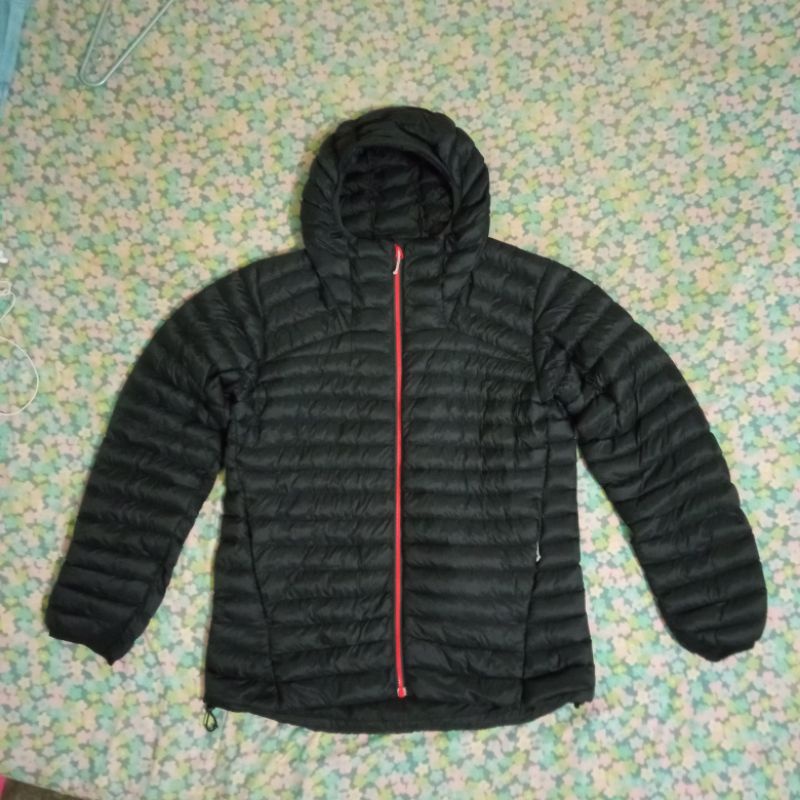 Jaket Bulang Insulated RAB Cirrus Alpine bahan primaloft hangat seperti bulang bulu angsa RAB