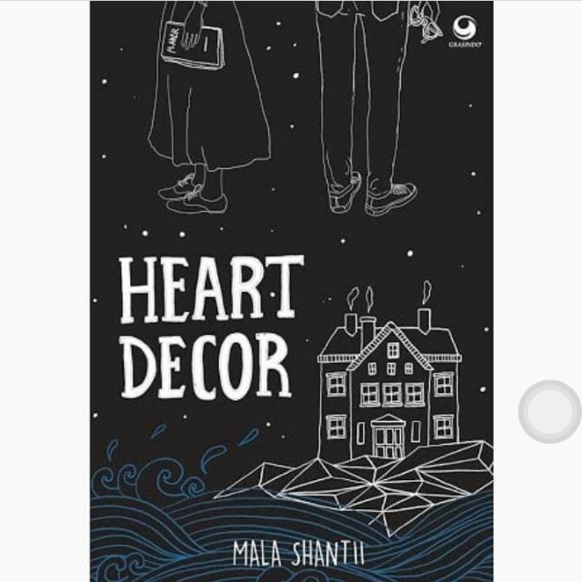 

Heart Decor Mala Shanti