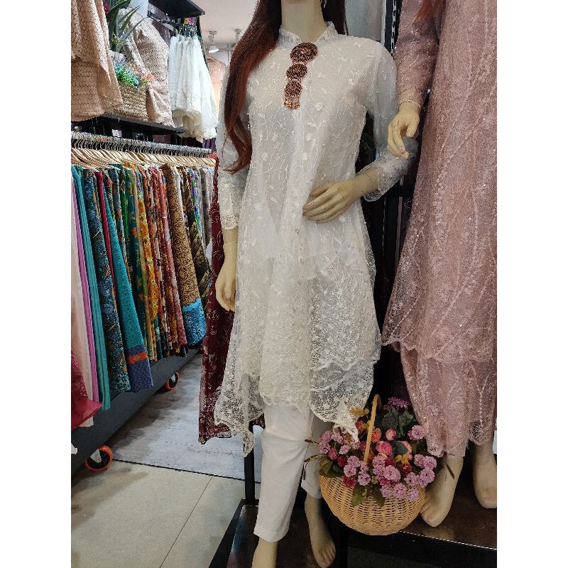 Kebaya tunik by Heni collection Tangcity Mall