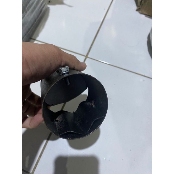 muffler cutter buntut knalpot suzuki ertiga warna hitam