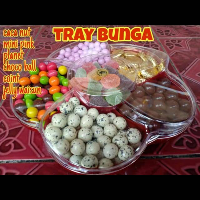 

Parcel Coklat Cantik Bunga