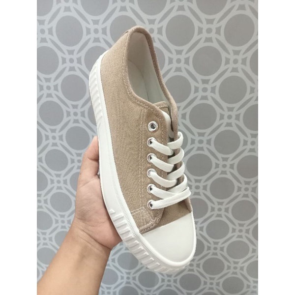 Sneakers Wanita Cardinal Promo