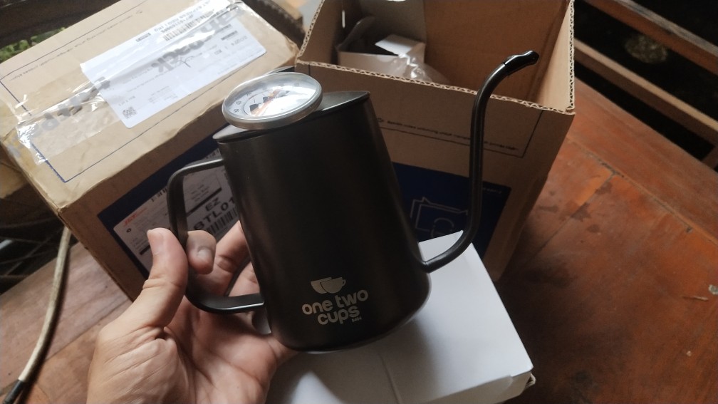Onetwocups Coffee Maker Pot Long Drip Teko Kopi Barista