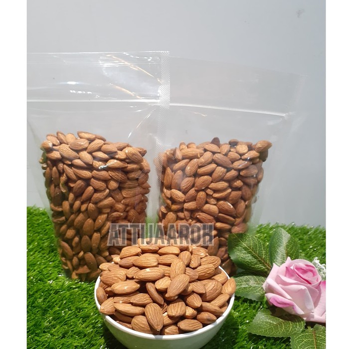 

KACANG ALMOND KUPAS ORIGINAL 500 Gram