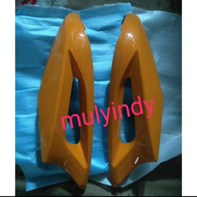 Cover body depan sayap samping honda blade 110 old lama orange merah putih hitam