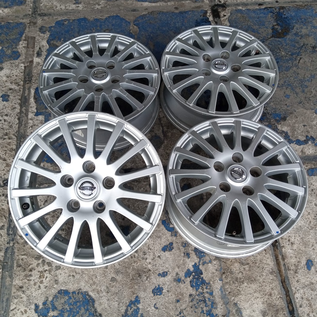 Jual Velg Mobil Bekas Serena Ring X Pcd X Seken Bekas Murah Geratis Ongkir Shopee Indonesia