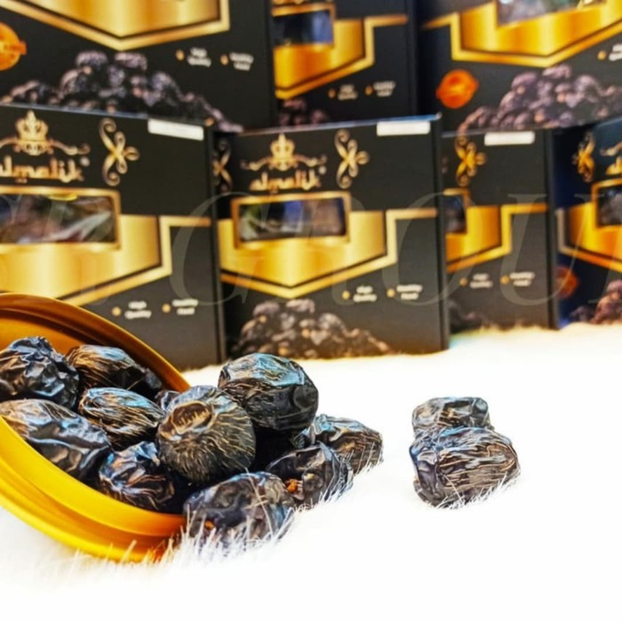 

NEW ARRIVAL - KURMA AJWA/KURMA NABI JUMBO 1KG PREMIUM