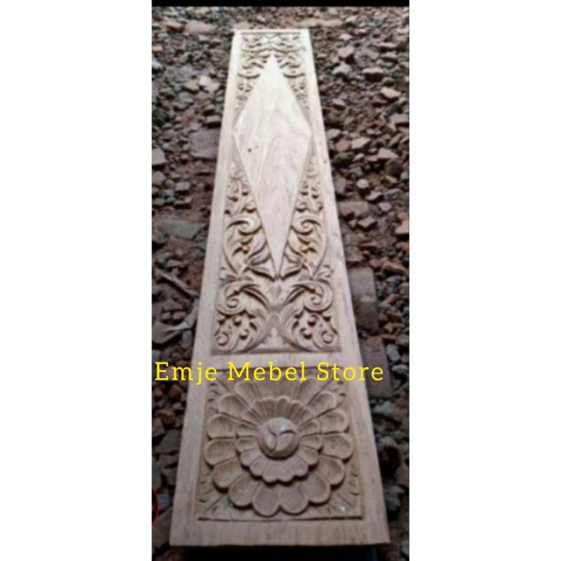 Ukiran Tempel Ornamen Mahoni Hiasan Dinding