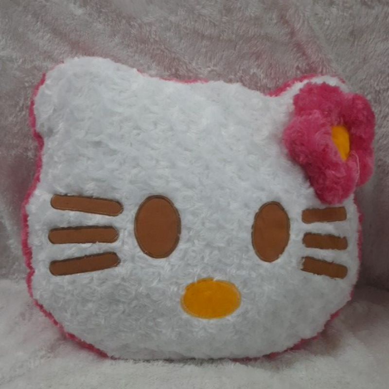 Bantal kepala Hello Kitty karakter Size XL