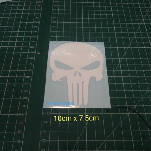 

Cutting sticker stiker oracal punisher