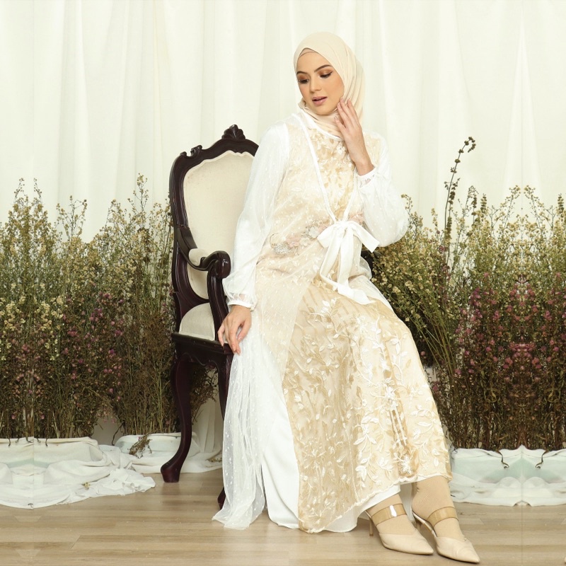 Elyana Dress Broken white