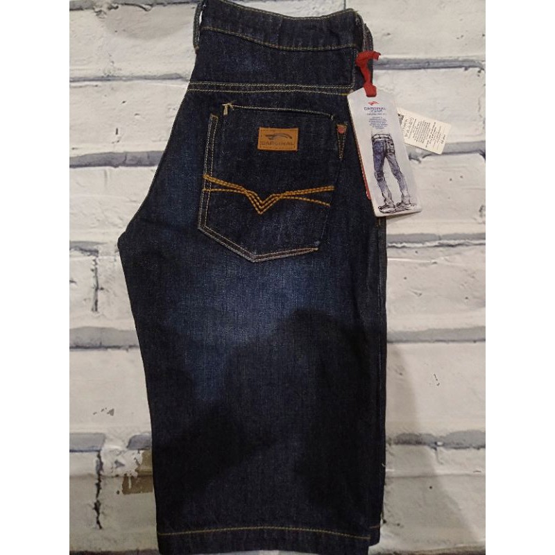Celana Pendek SlimFit Cardinal Jeans Original