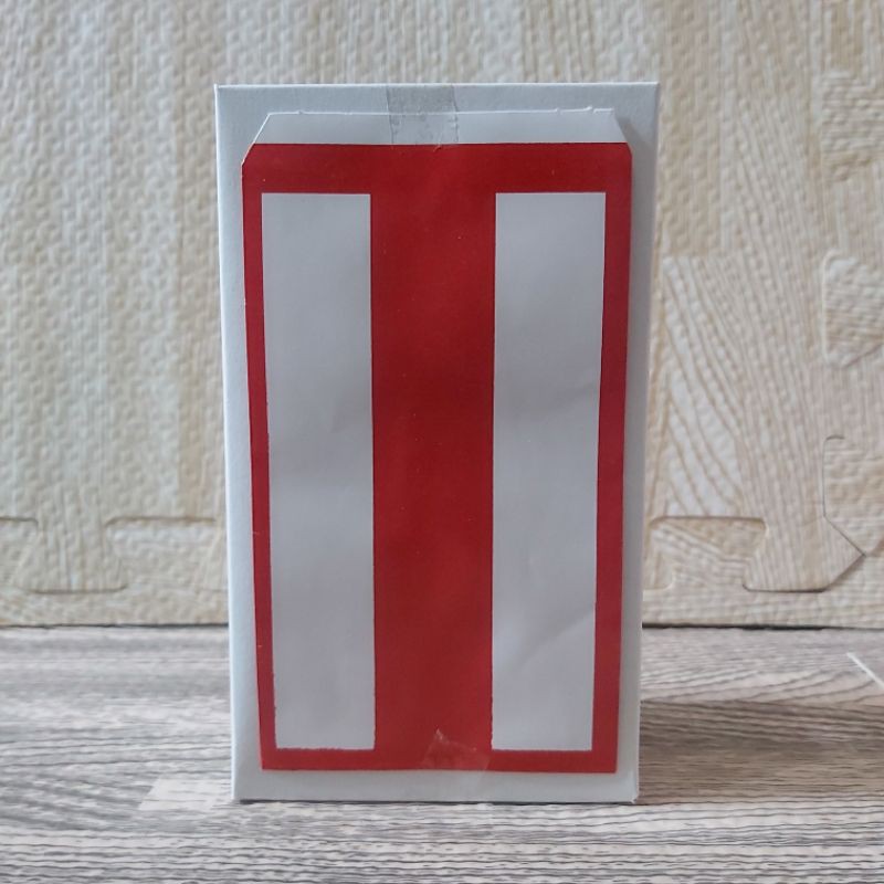 

Angpao Merah Putih Polos Netral Isi 100 Lembar - Ongkir 1 Kg Isi 4 Box - Hemat !!!